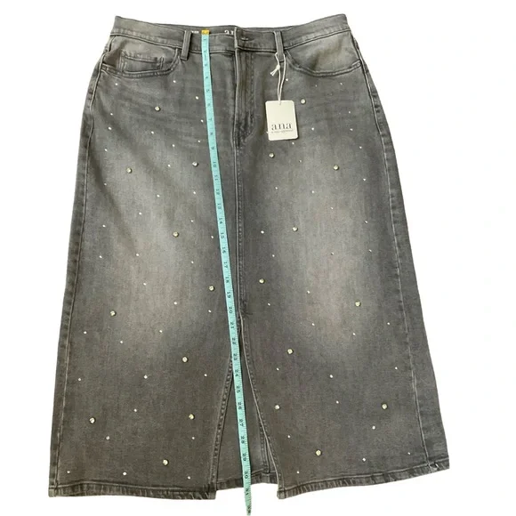 a.n.a High Waist Crystal Embellished Gray Denim Skirt Midi NWT size 12 - Picture 5 of 11